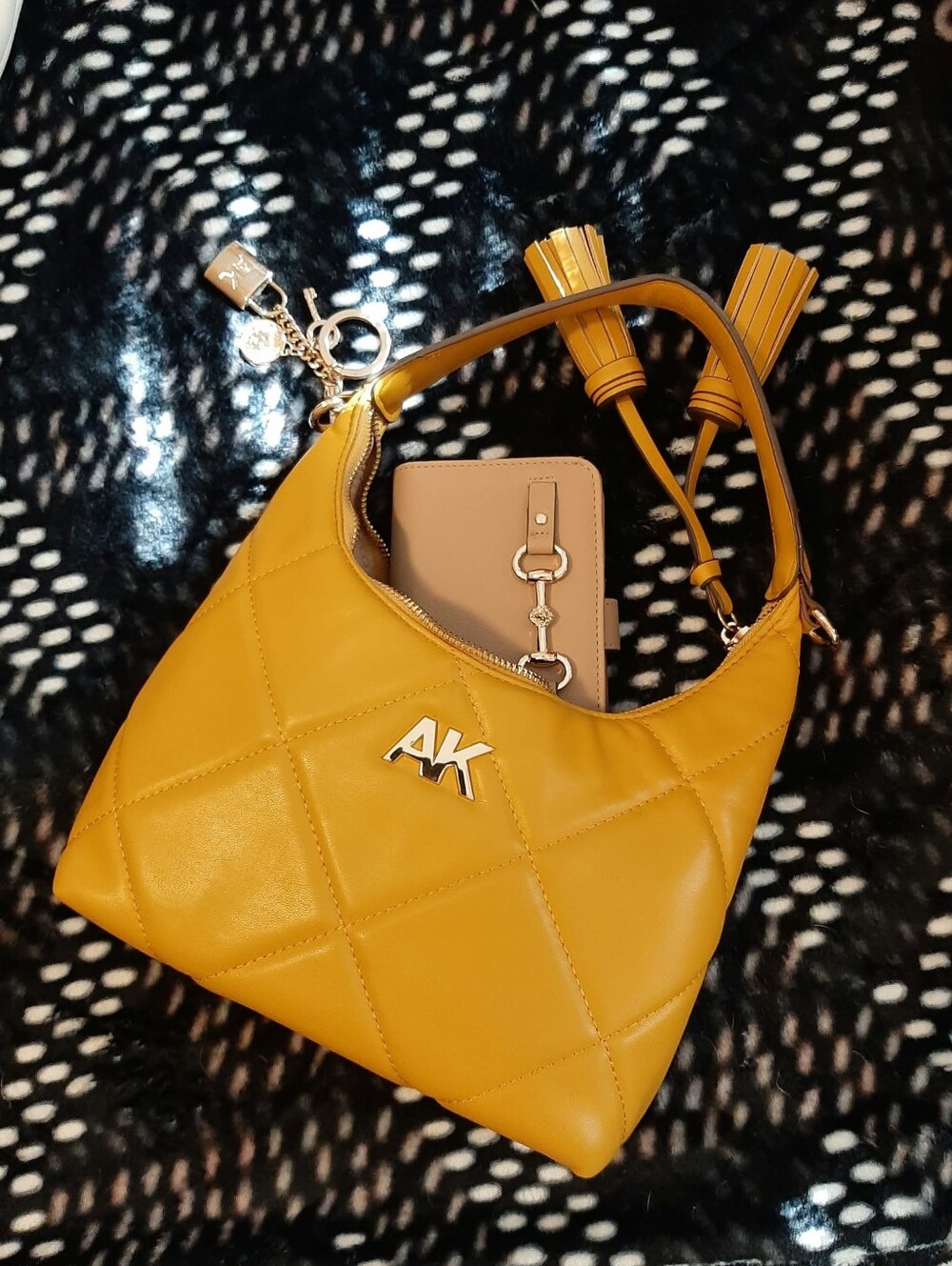 ANNE KLEIN "Emerson" Hobo 4 Pc Capsule Set
